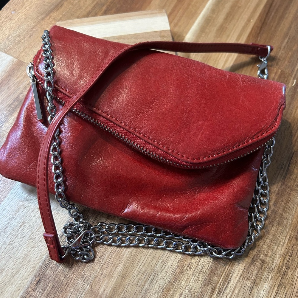 Hobo Red Crossbody Chain bag GUC